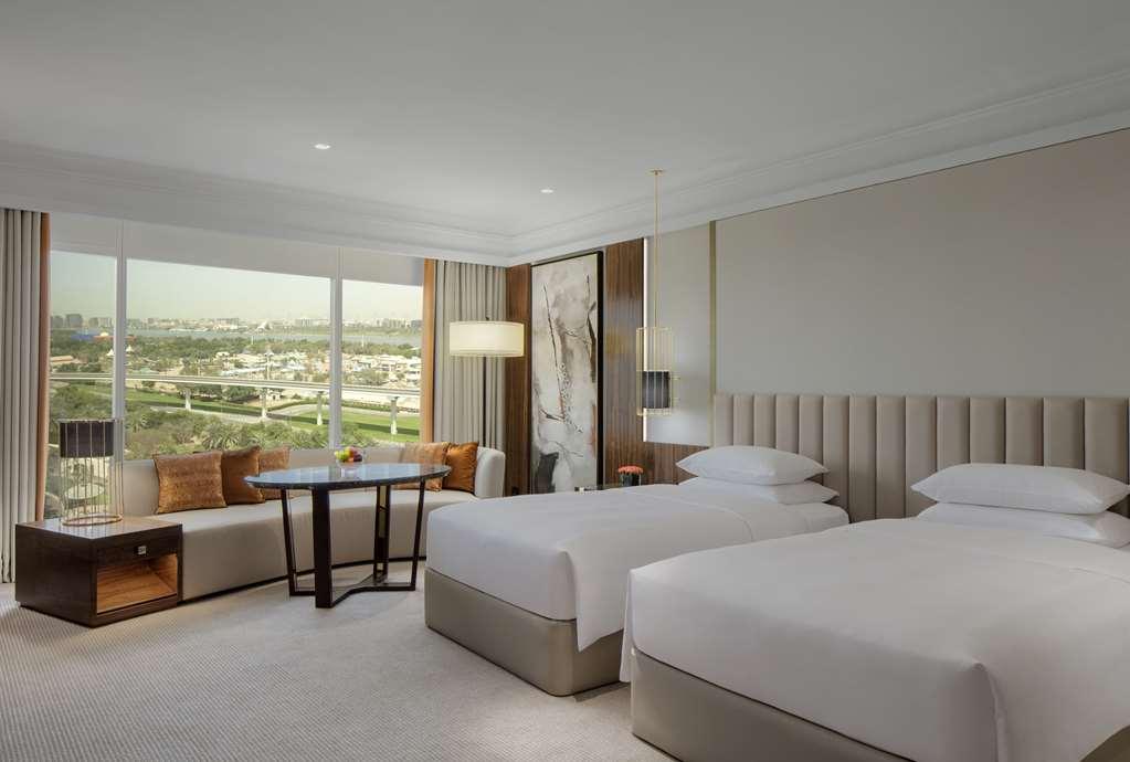 Готель Grand Hyatt