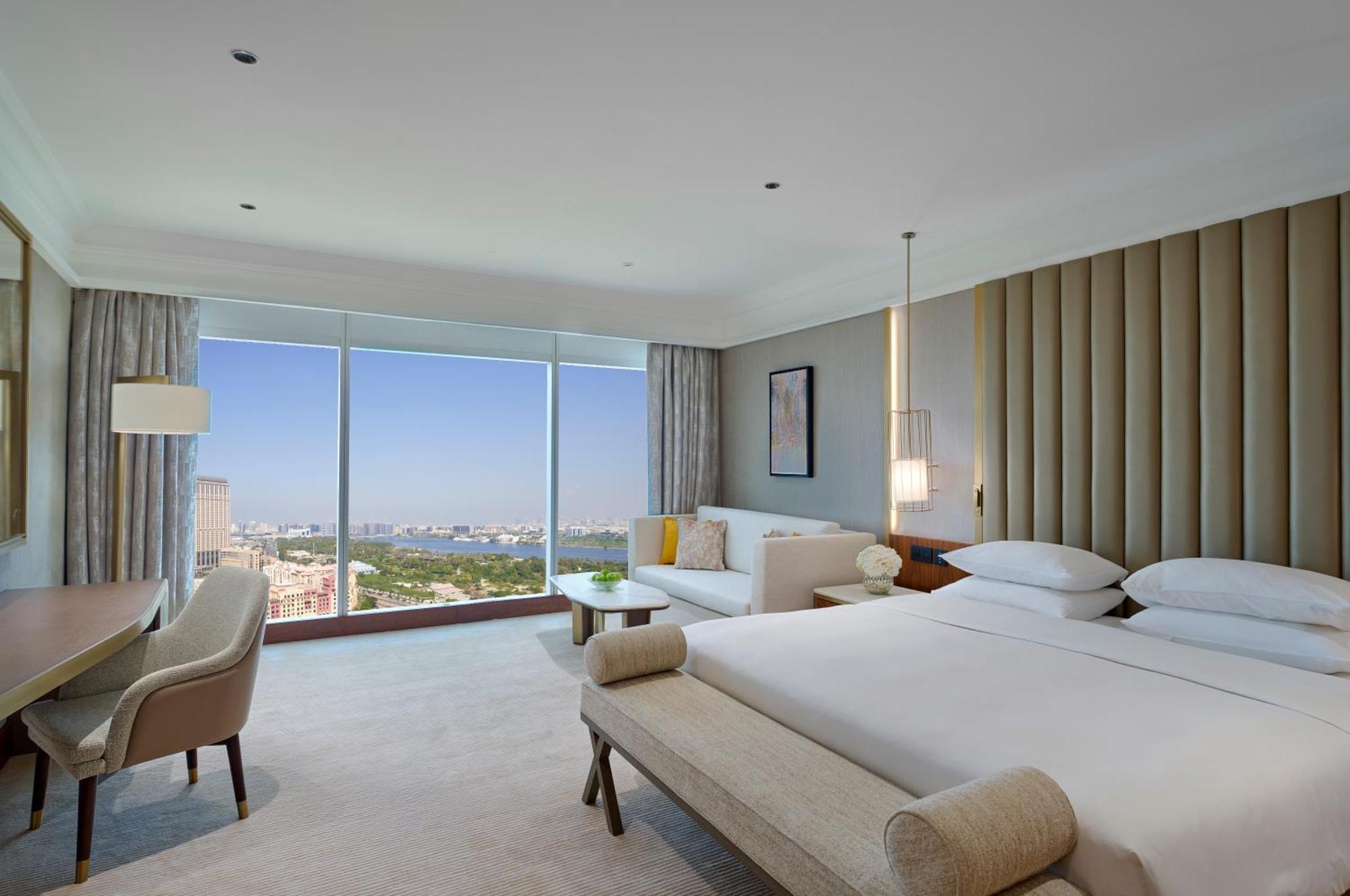 Grand Hyatt होटल 5*